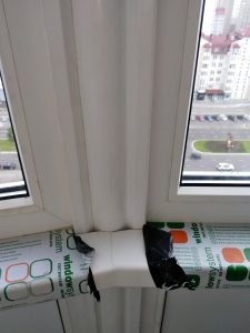 Балкон МСК 1 изгиб с подоконником